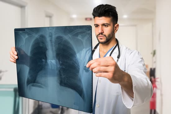 Cancer du poumon symptômes, diagnostic et prise en charge