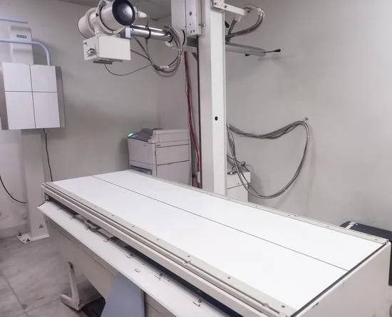 Technologie de Diagnostic Radiographie vs Scanner